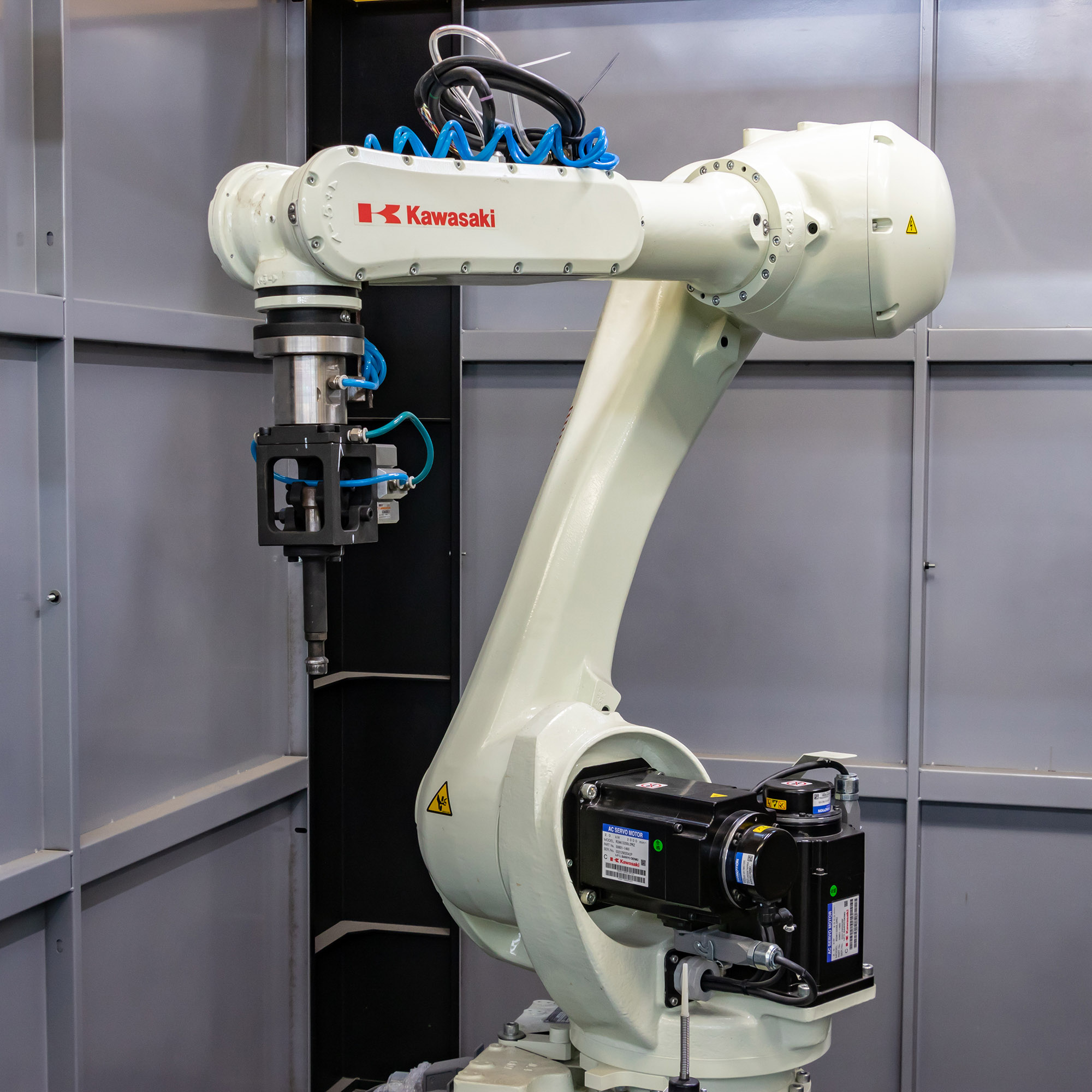 Robot Automatic Buffing Untuk Mesin Grinding Dan Polishing Khusus Stainless Steel Polos